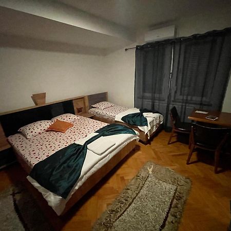 Madigan'S Hotel Kosovo Polje Luaran gambar