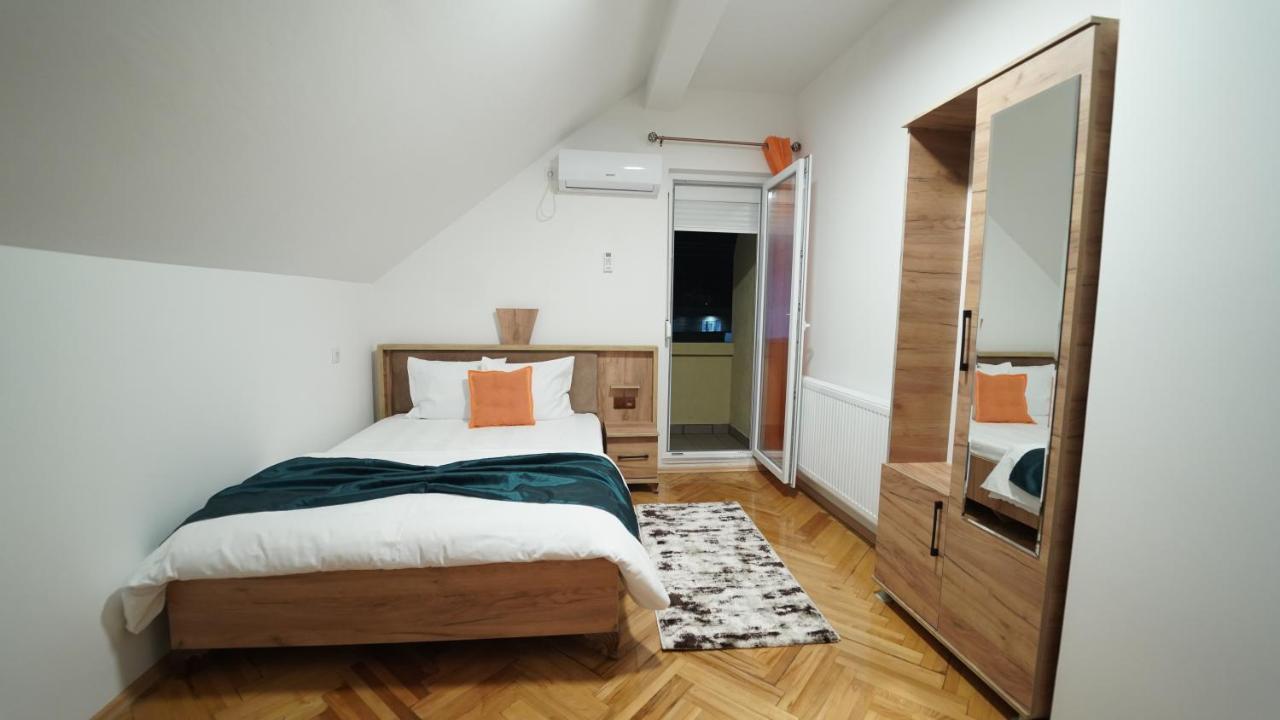 Madigan'S Hotel Kosovo Polje Luaran gambar