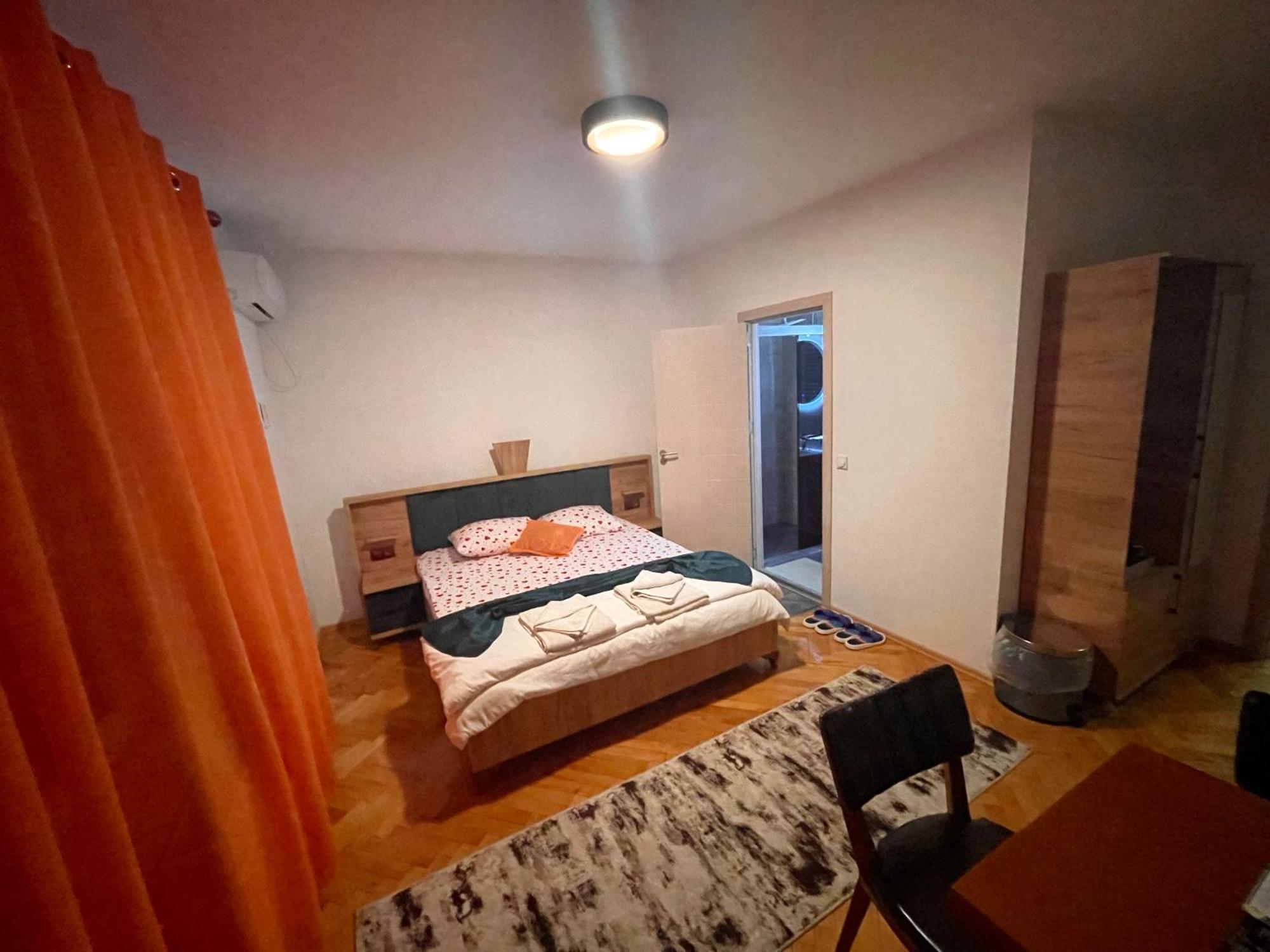 Madigan'S Hotel Kosovo Polje Luaran gambar